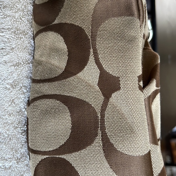 Coach purse-Brown and tan - Picture 2 of 11